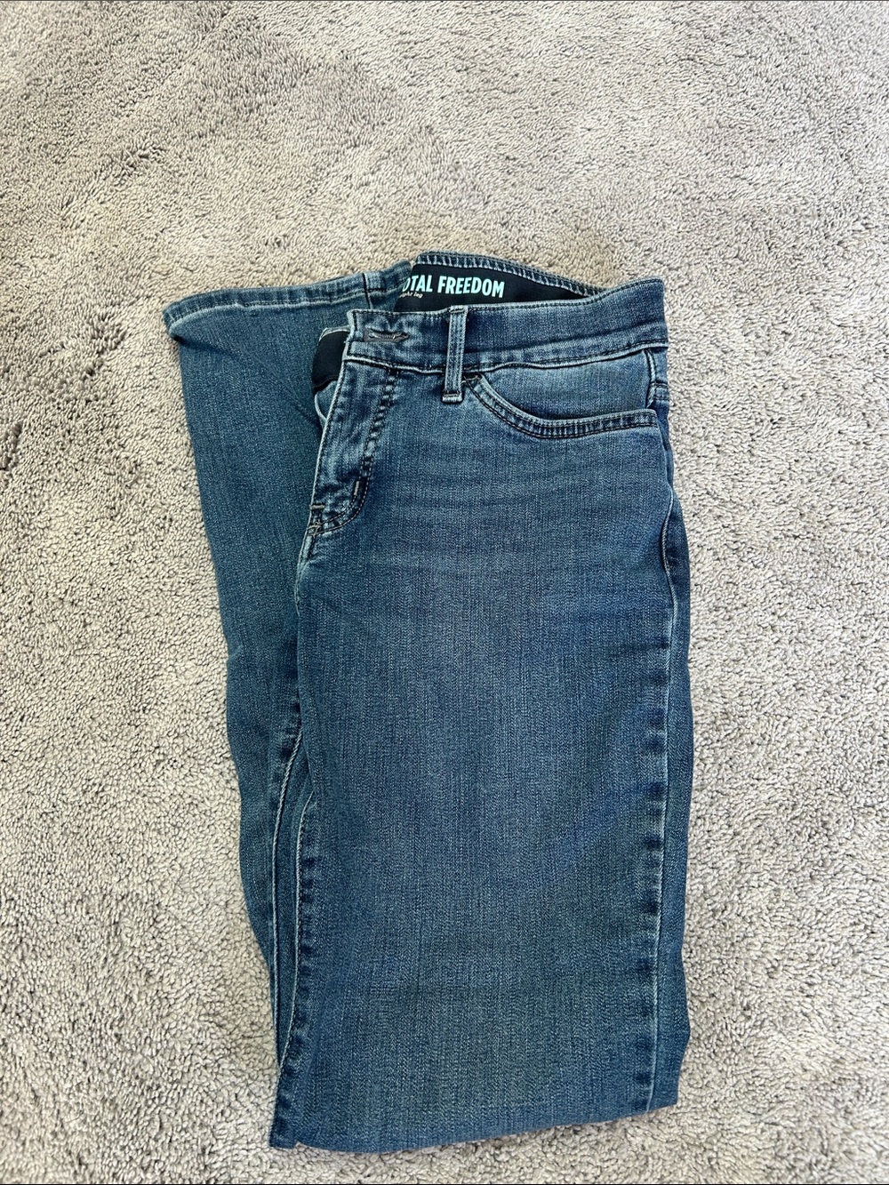 Lee Women’s Straight Leg Jeans in Dark Blue Wash